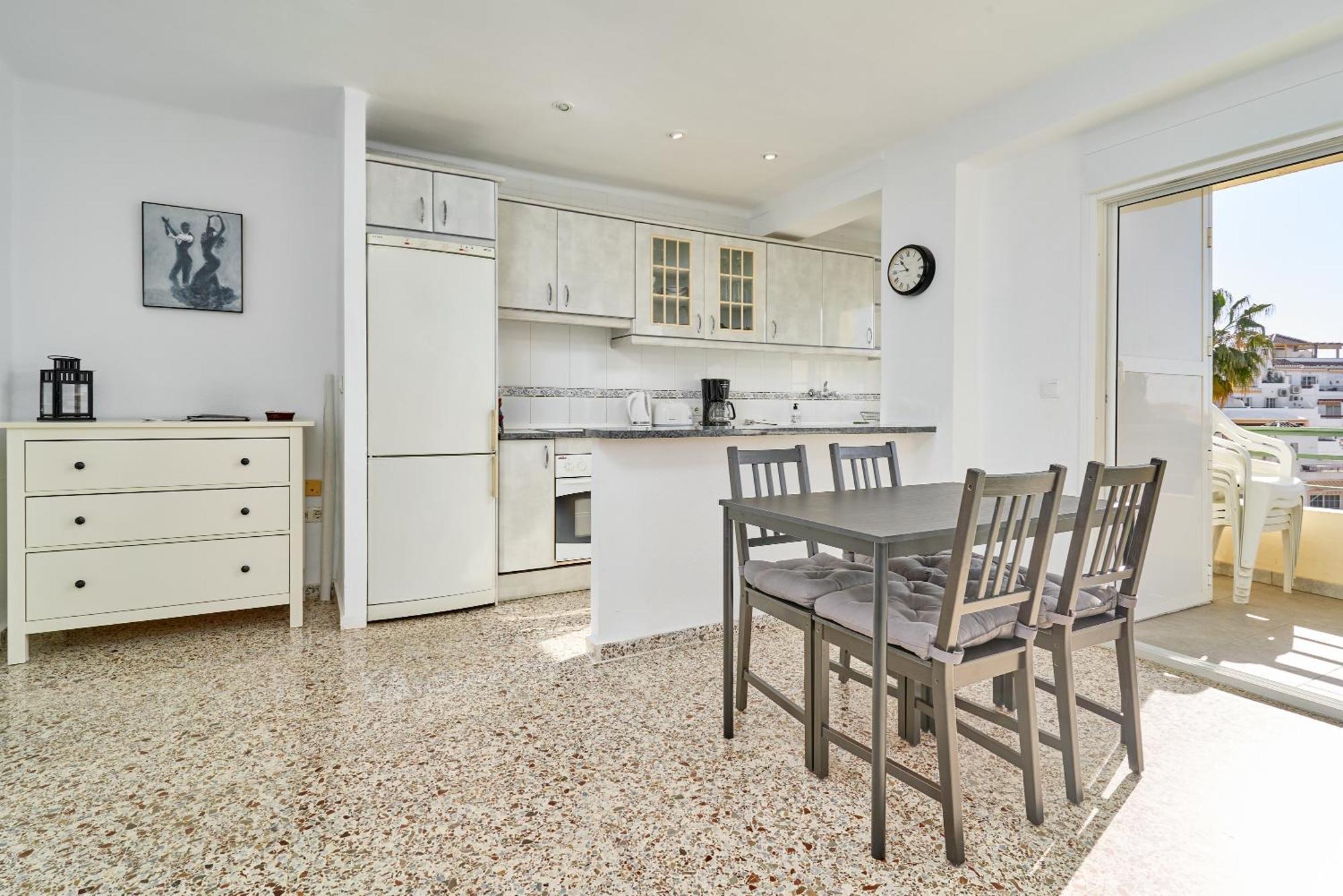 Bright And Spacious 2 Bed Apt Nerja Exterior foto
