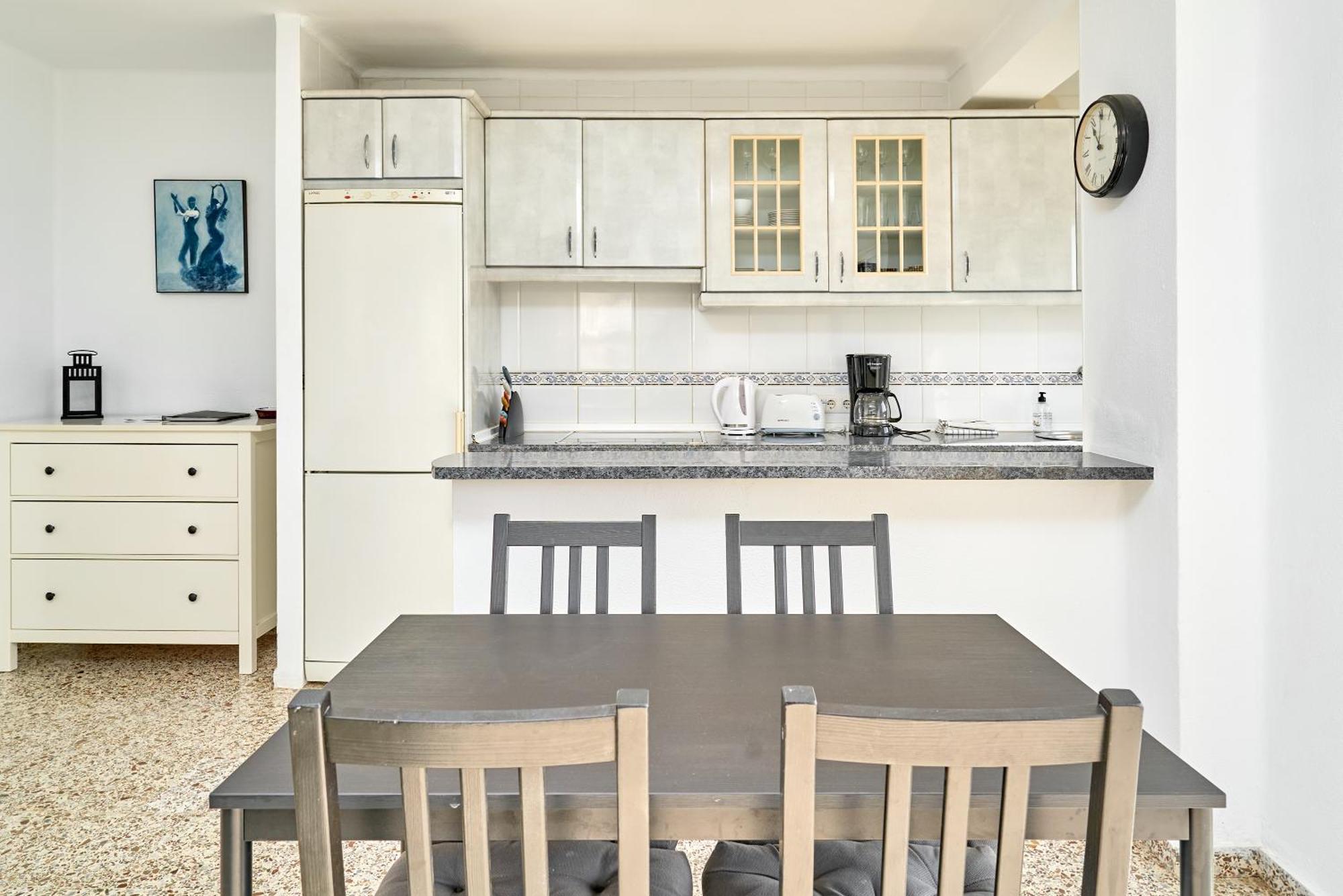 Bright And Spacious 2 Bed Apt Nerja Exterior foto