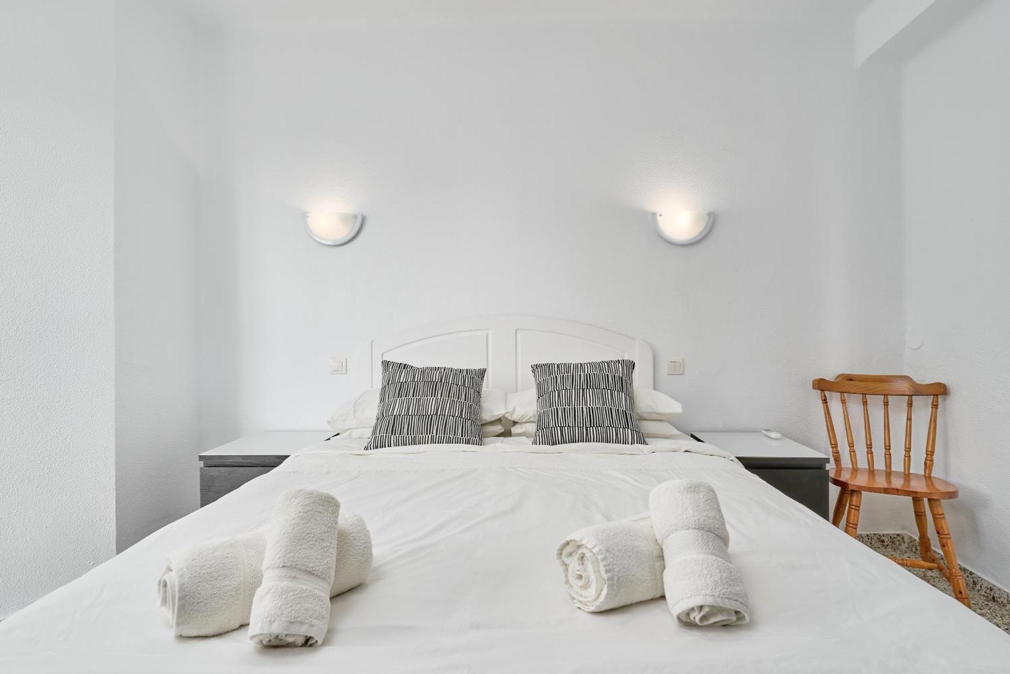 Bright And Spacious 2 Bed Apt Nerja Exterior foto